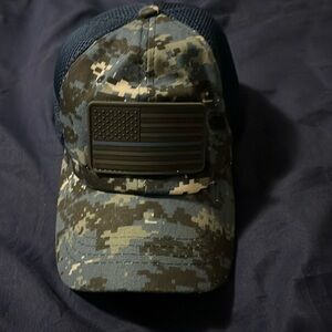 Men face cap